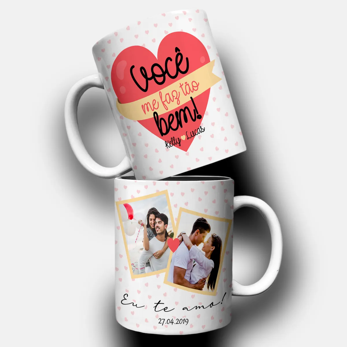 arte para caneca namorados você me faz tão bem com coração rosado, fundo claro, corações suaves e espaço para fotos, data e nomes do casal